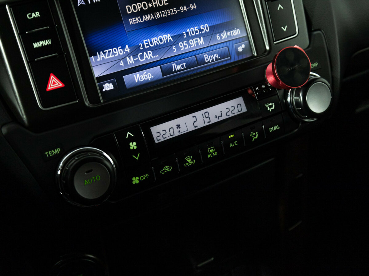 Toyota Land Cruiser Prado 150 Series Рестайлинг 1, 2015 Фото №15