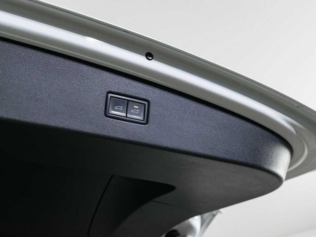 Volkswagen Tiguan, 2021 Фото №8