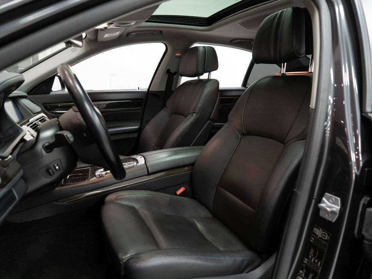 BMW 7 серии 740d xDrive, 2013 Фото №6