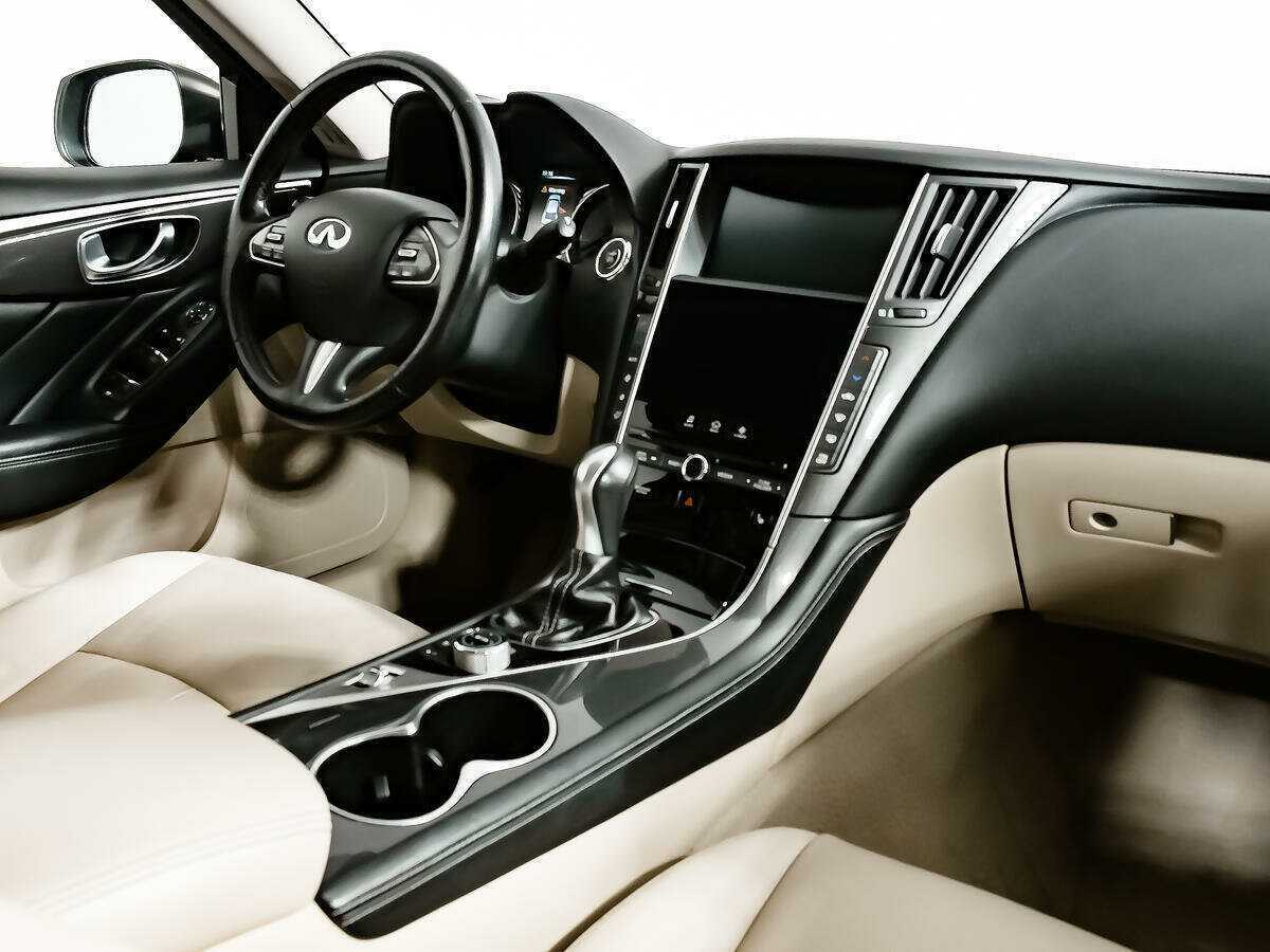 Infiniti Q50, 2015 Фото №8