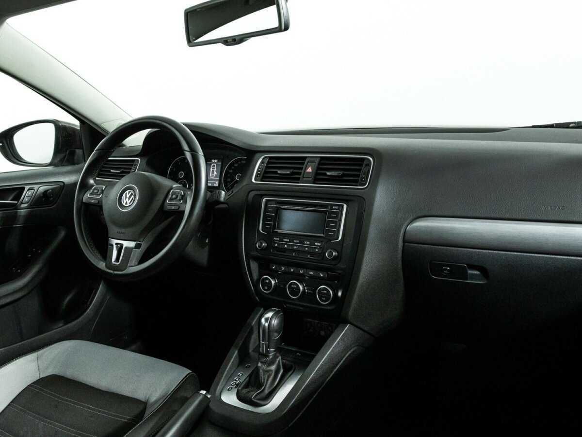 Volkswagen Jetta, 2014 Фото №9