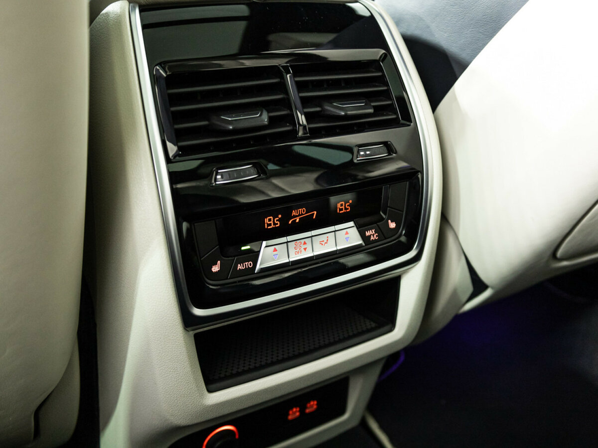 BMW X7 40i I (G07), 2020 Фото №19