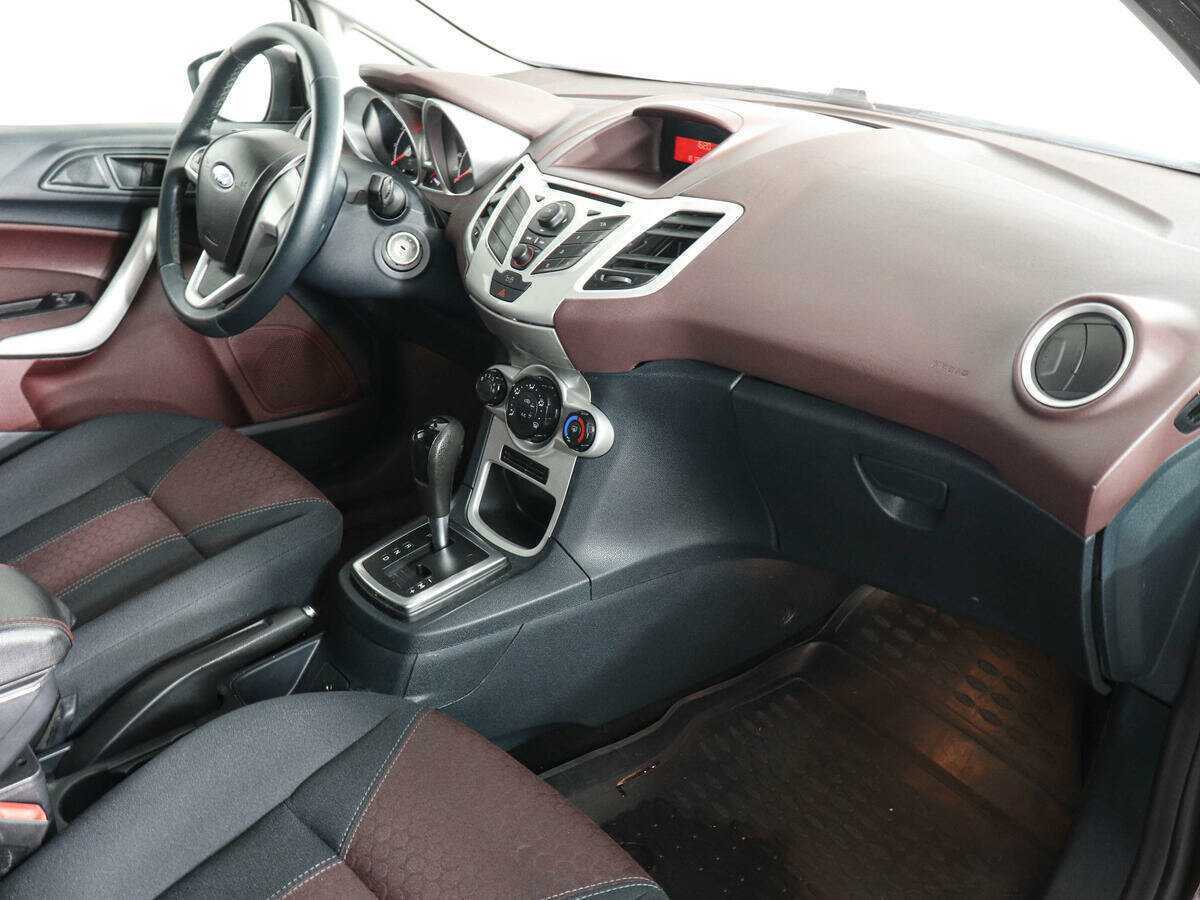 Ford Fiesta, 2011 Фото №6
