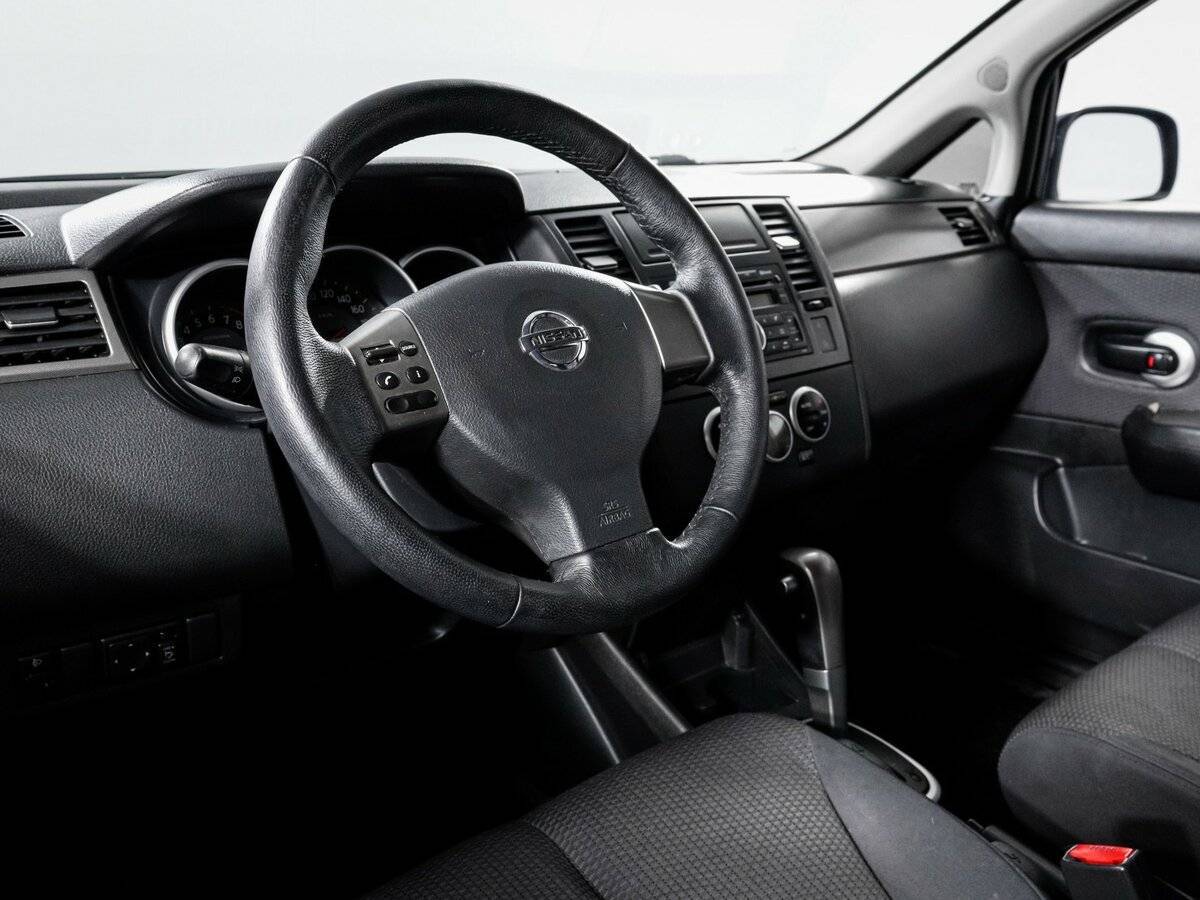 Nissan Tiida, 2008 Фото №14