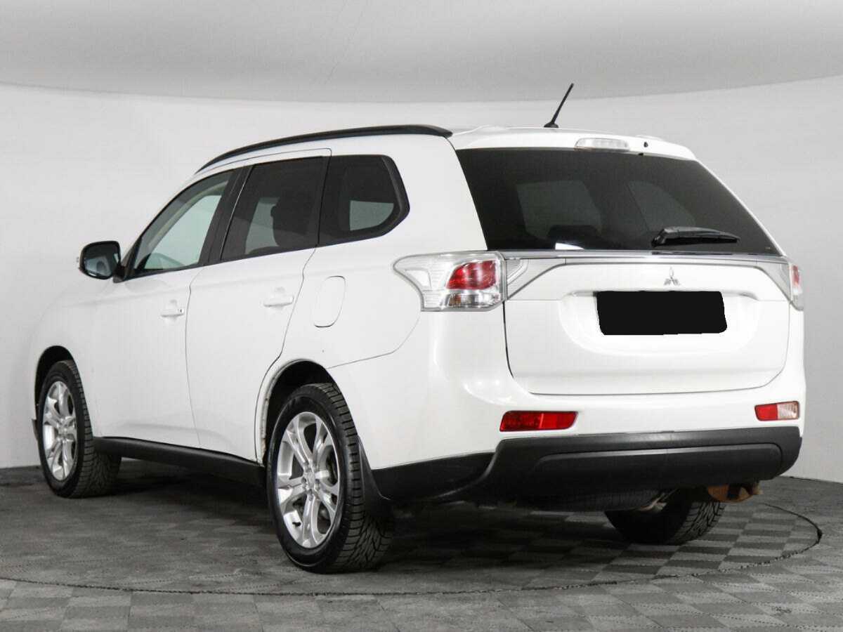 Mitsubishi Outlander, 2013 Фото №7