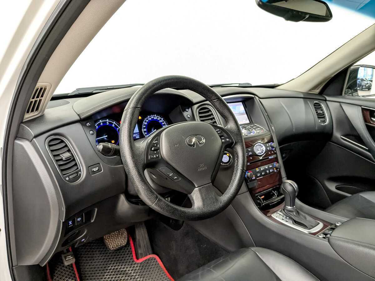 Infiniti QX50, 2016 Фото №16