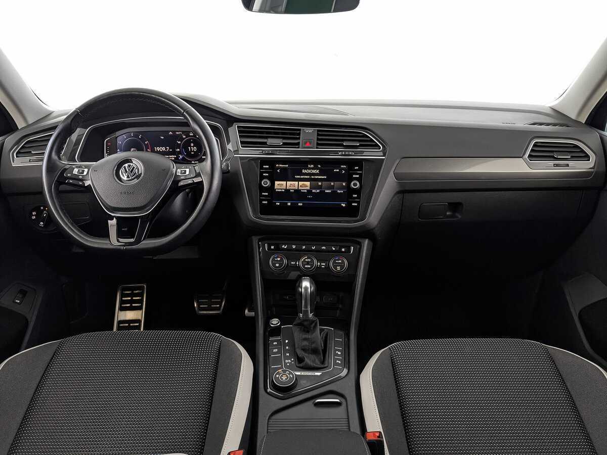 Volkswagen Tiguan, 2019 Фото №13