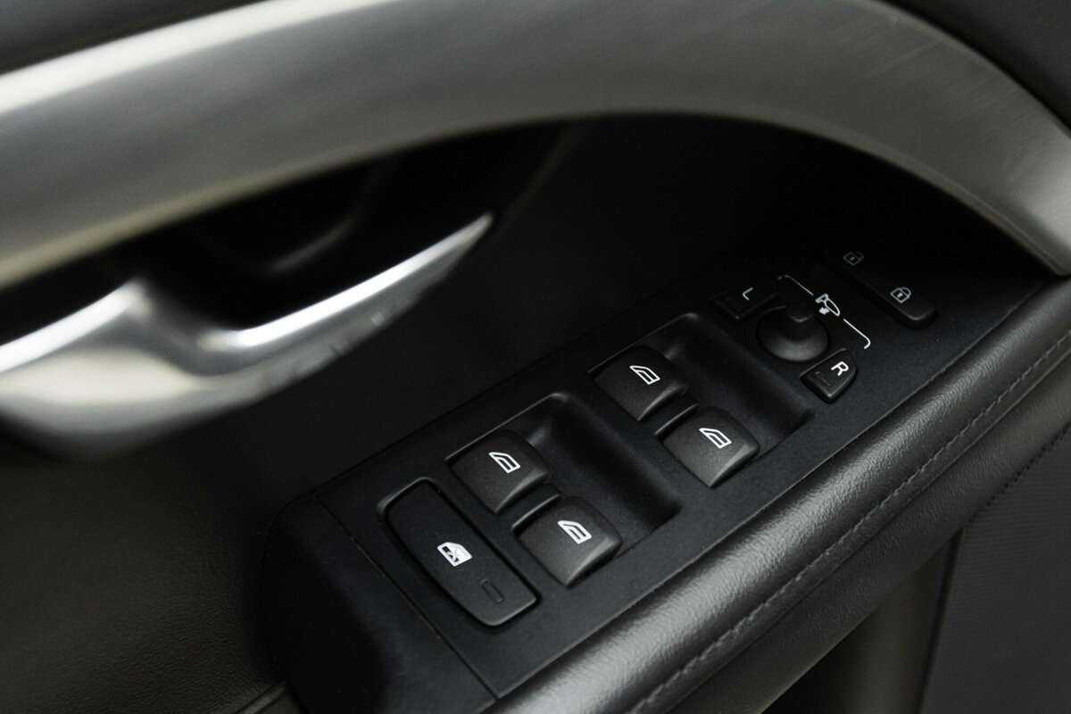 Volvo XC70, 2011 Фото №7