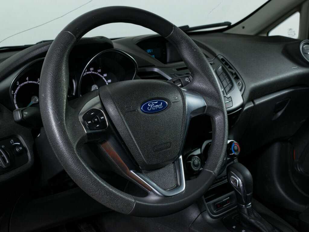 Ford Fiesta, 2019 Фото №13