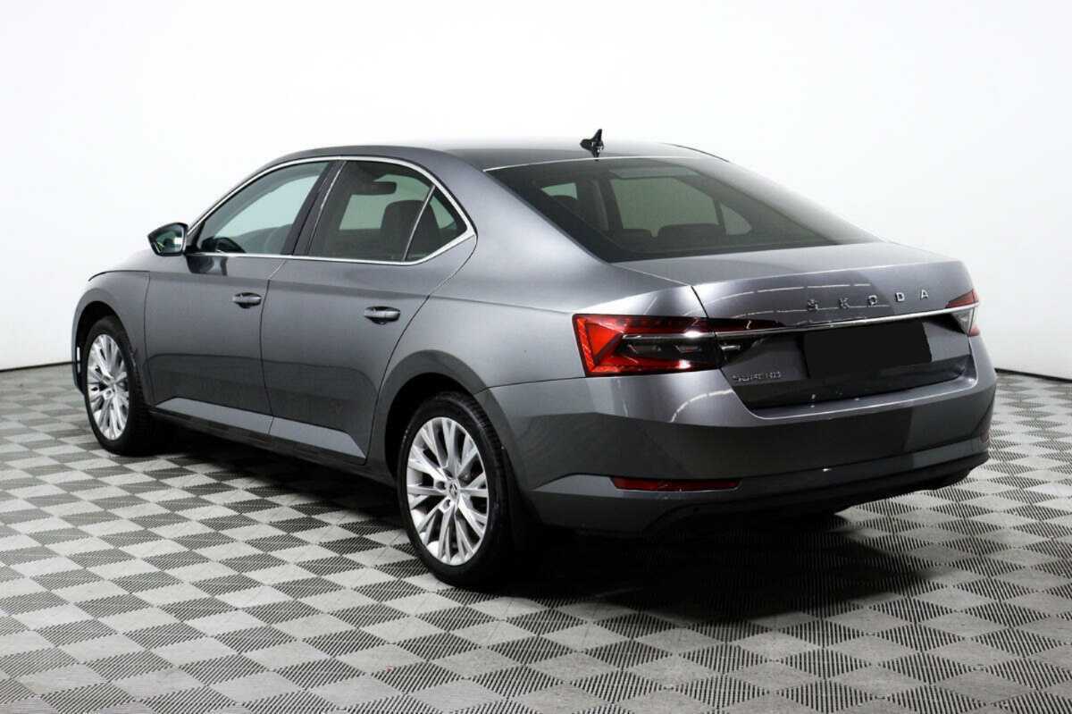 Skoda Superb, 2021 Фото №7