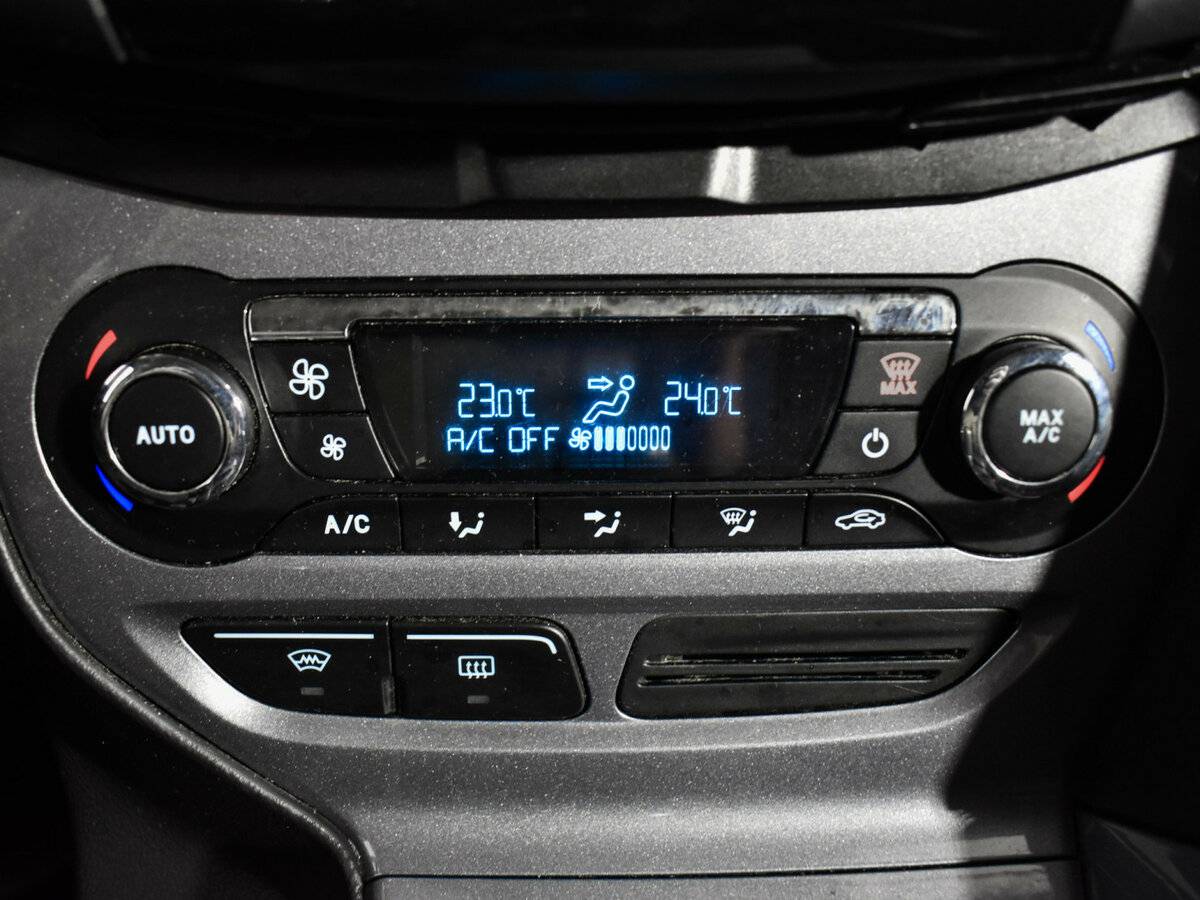 Ford Focus III, 2012 Фото №15