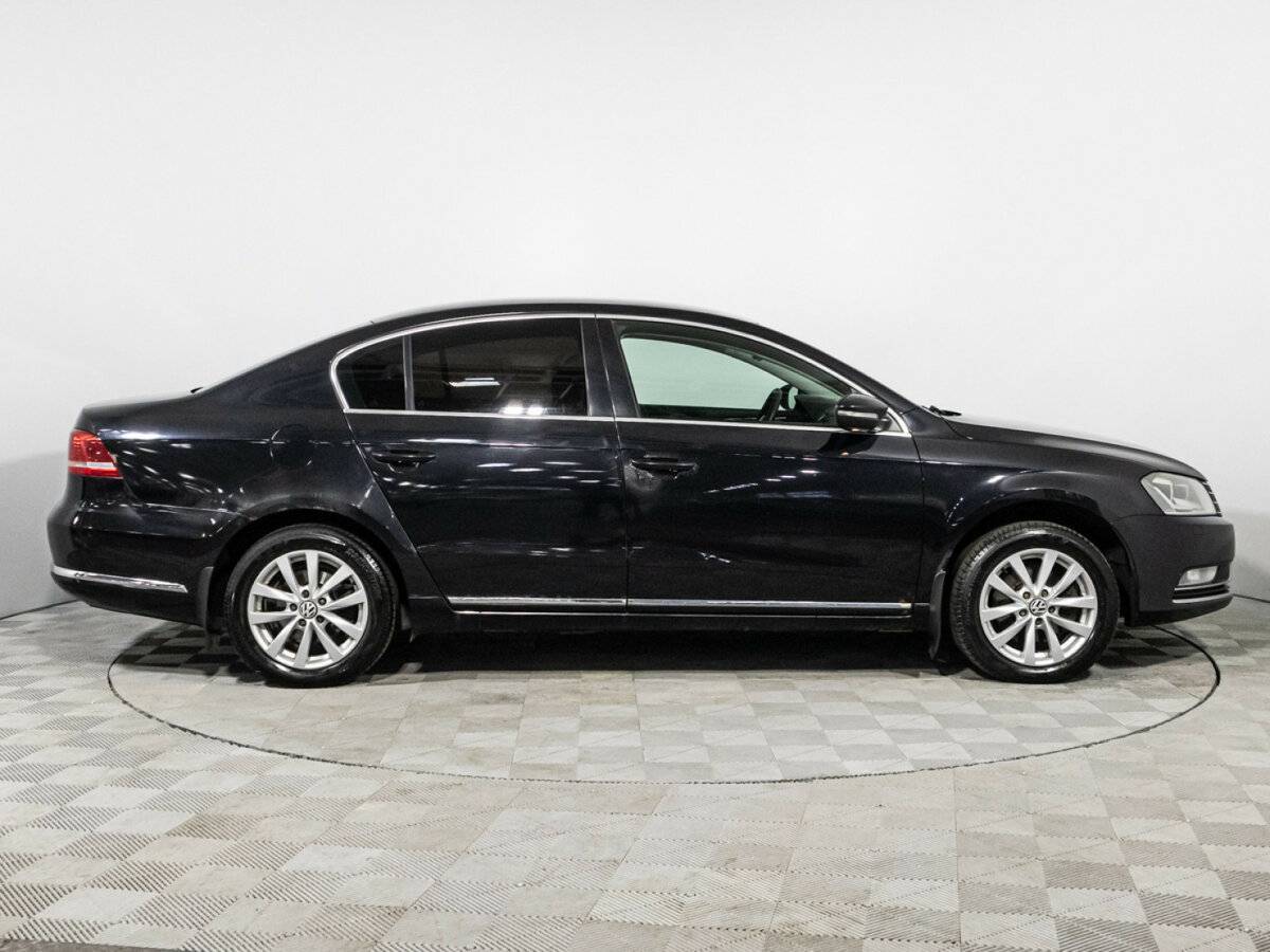 Volkswagen Passat, 2011 Фото №5