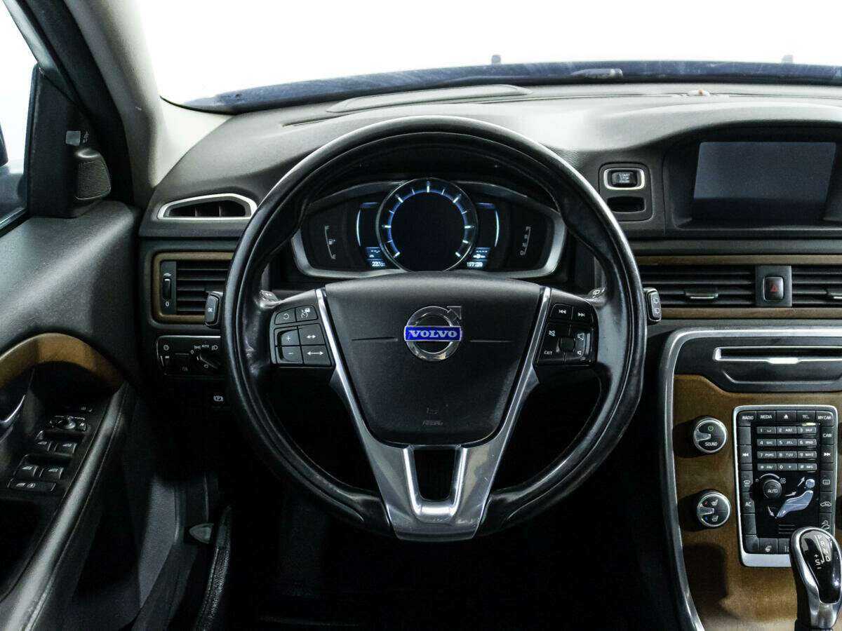 Volvo XC70, 2013 Фото №21
