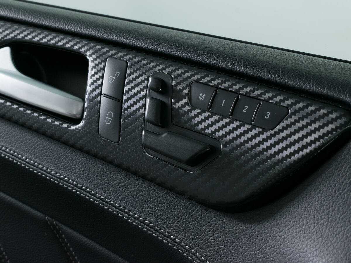 Mercedes-Benz M-Класс AMG 63 AMG, 2012 Фото №17