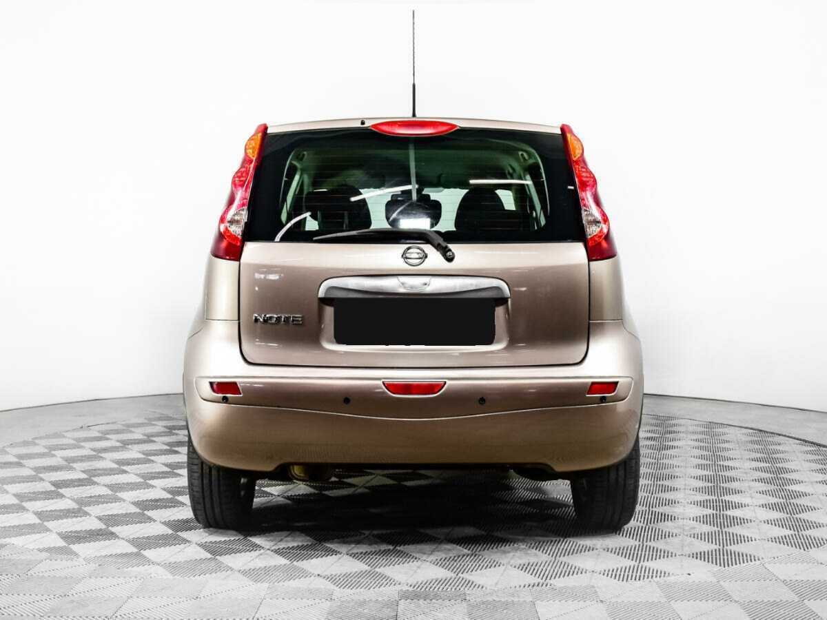 Nissan Note, 2011 Фото №6