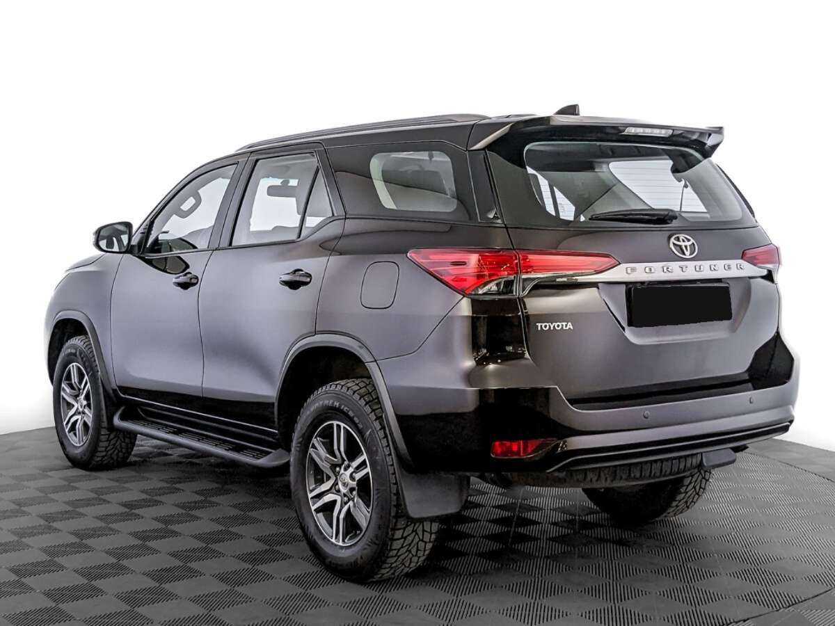 Toyota Fortuner, 2018 Фото №7