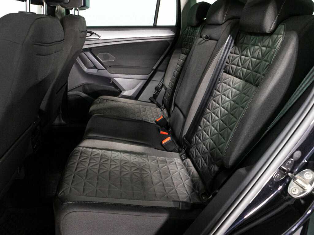 Volkswagen Tiguan, 2021 Фото №10
