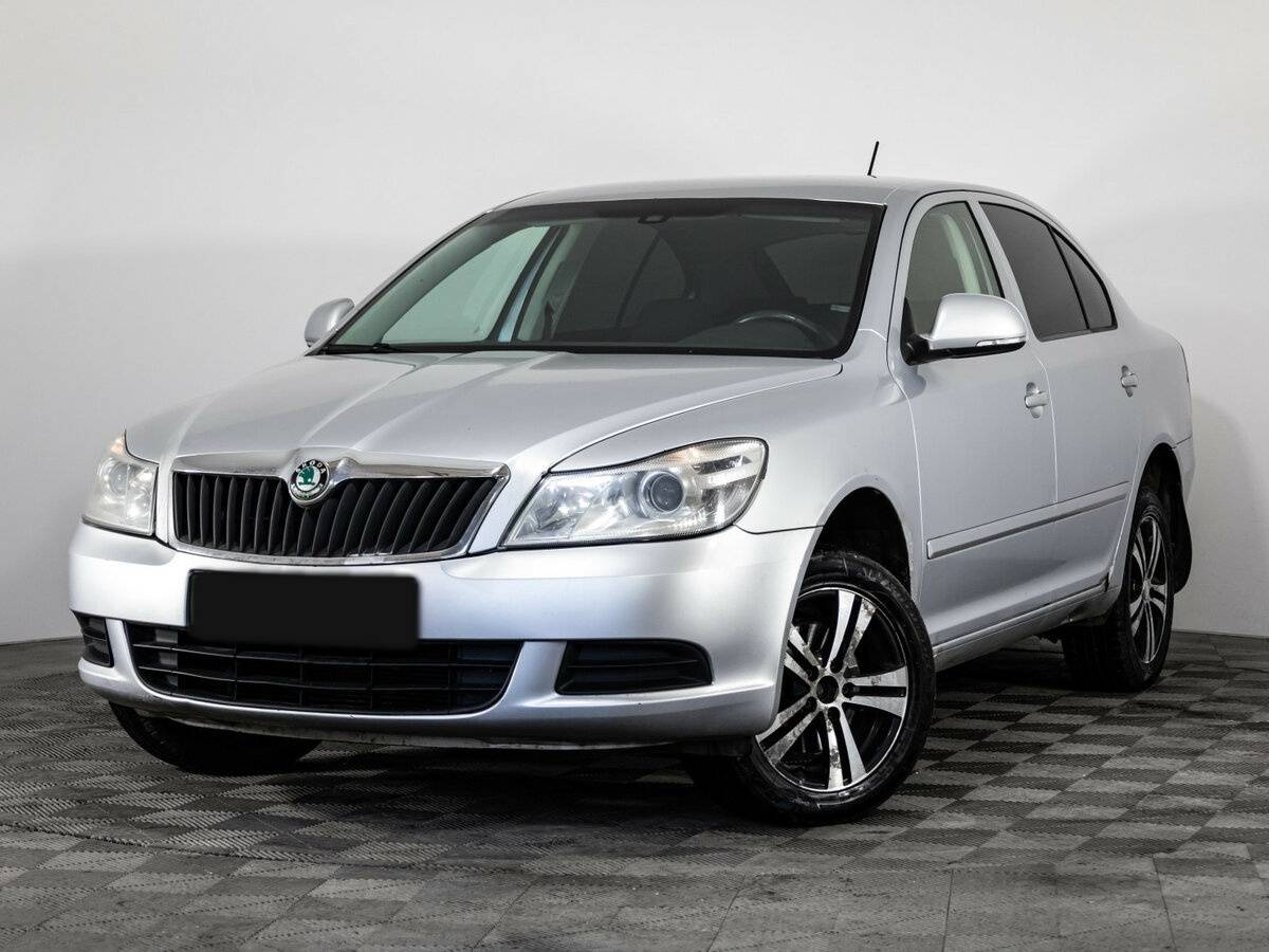 Skoda Octavia II (A5) Рестайлинг, 2011 Фото №1