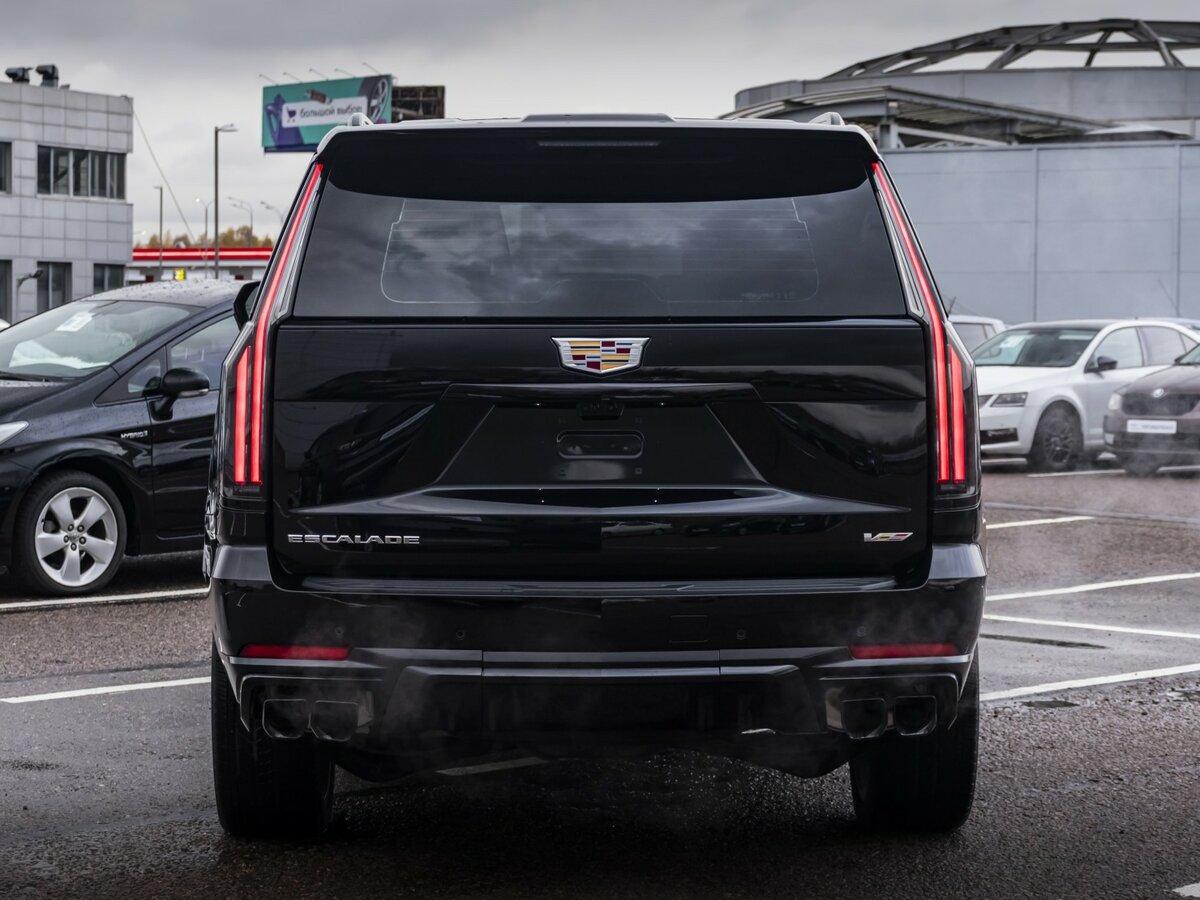 Cadillac Escalade-V I Рестайлинг, 2025 Фото №9