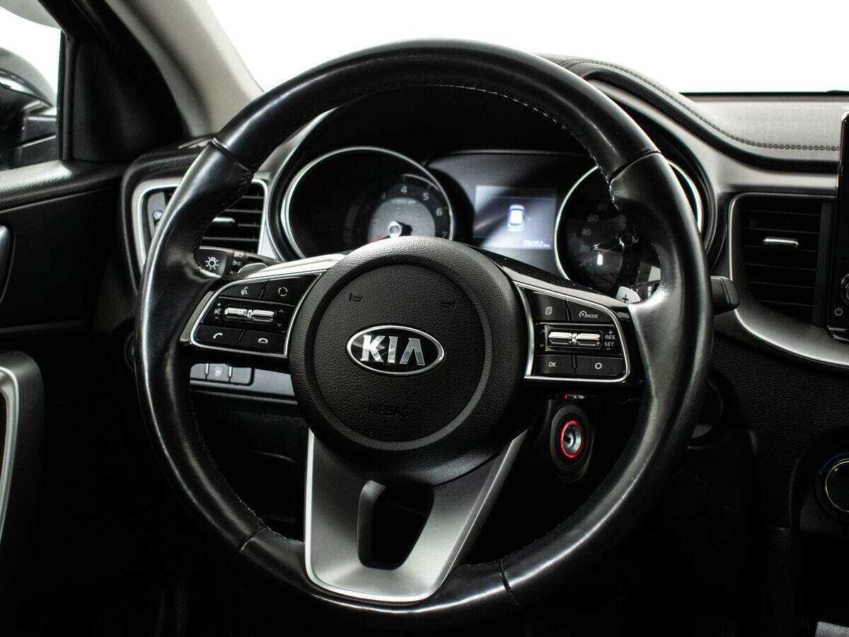 Kia XCeed, 2020 Фото №14