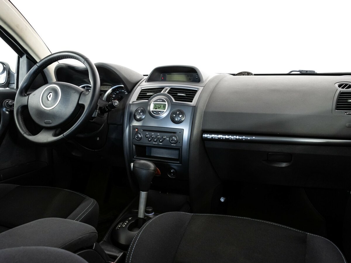 Renault Megane II Рестайлинг, 2008 Фото №7