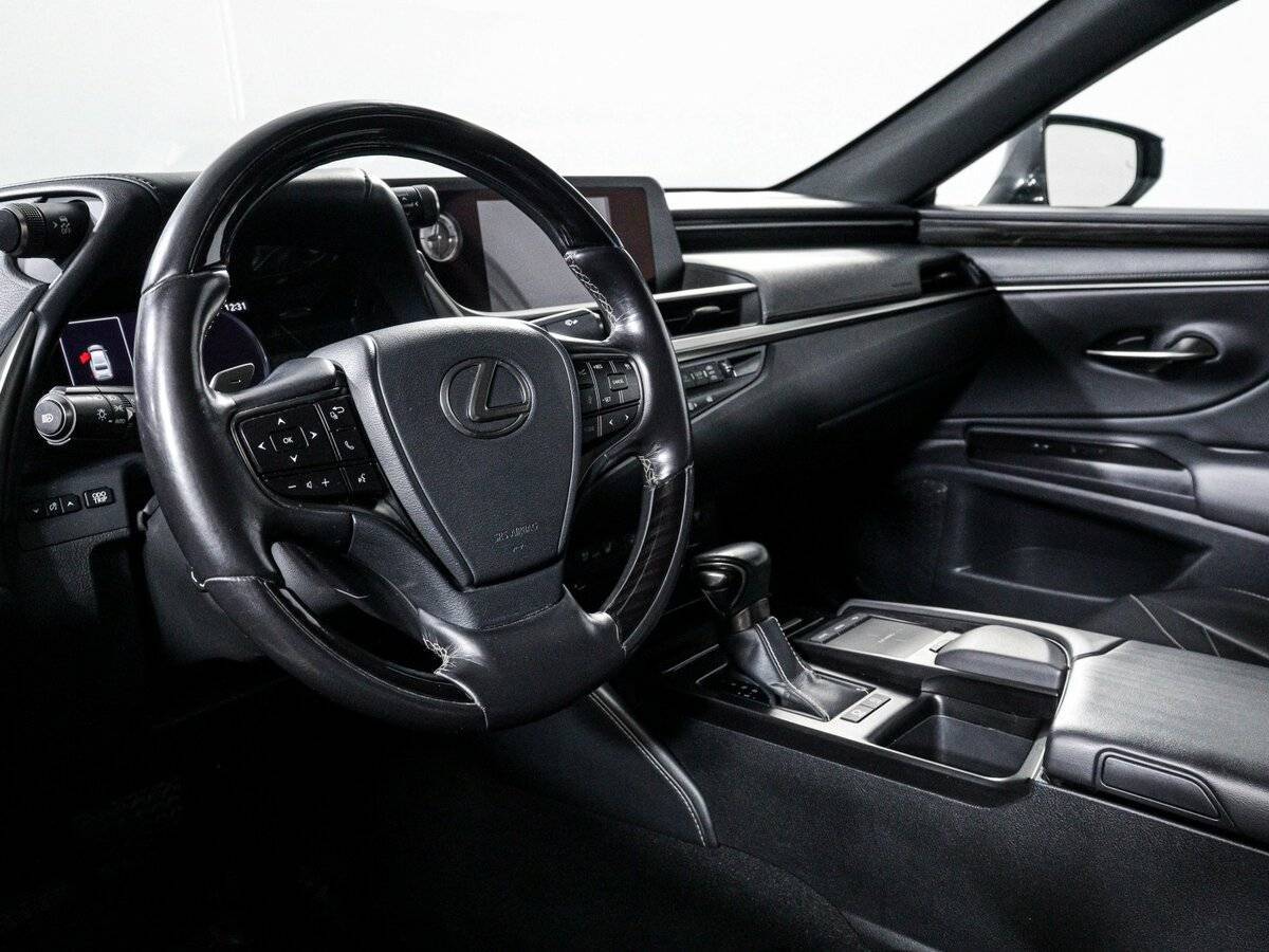 Lexus ES 250, 2019 Фото №14