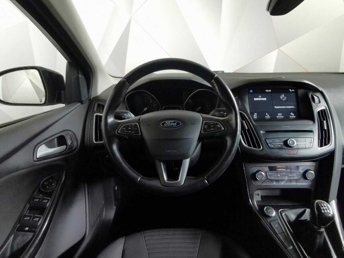 Ford Focus, 2018 Фото №15