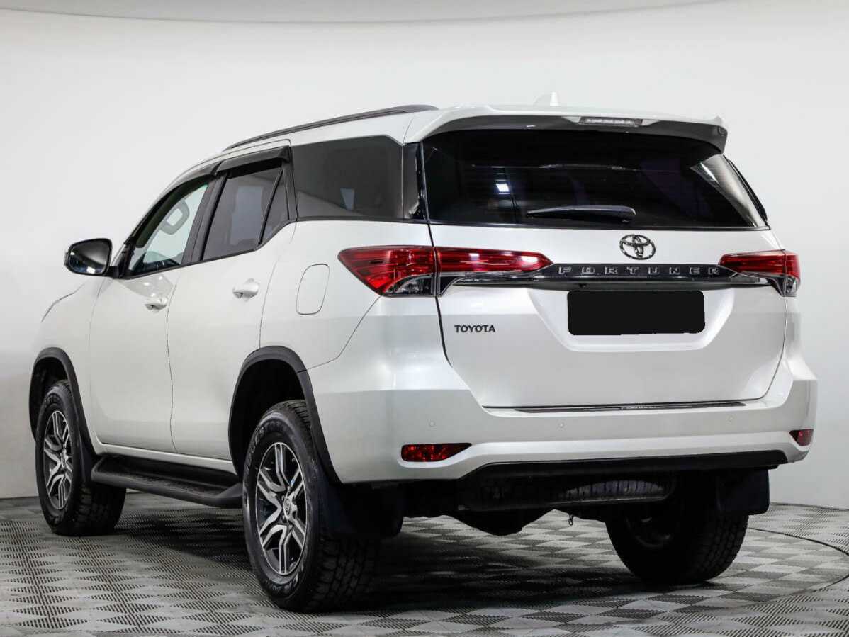 Toyota Fortuner, 2021 Фото №6