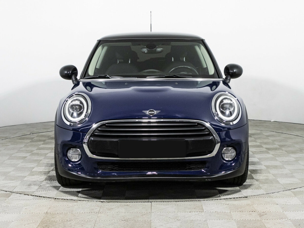 Mini Hatch Cooper III (F55/F56) Рестайлинг, 2018 Фото №2