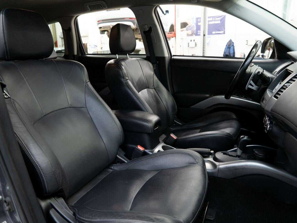 Mitsubishi Outlander, 2011 Фото №10