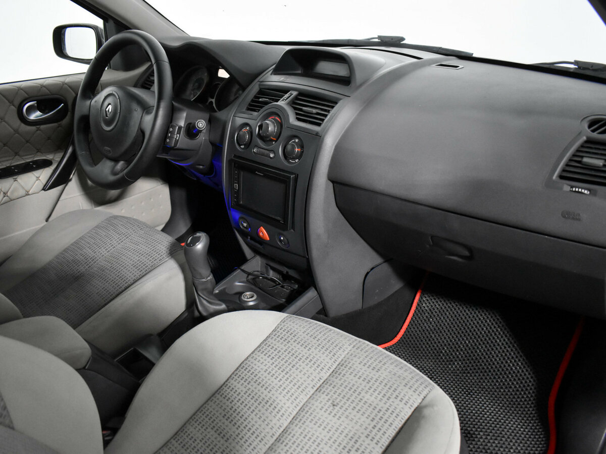 Renault Megane II Рестайлинг, 2006 Фото №17