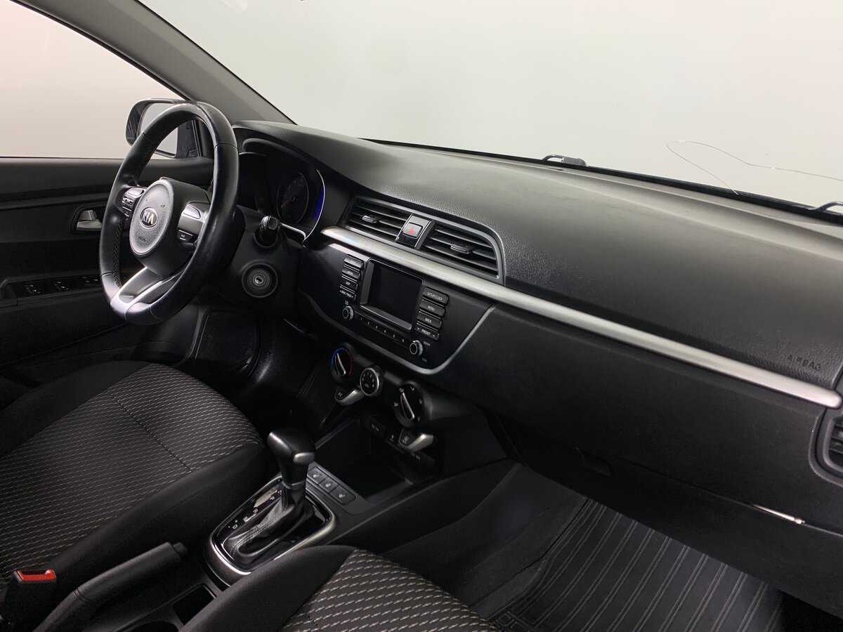 Kia Rio X-Line, 2018 Фото №14