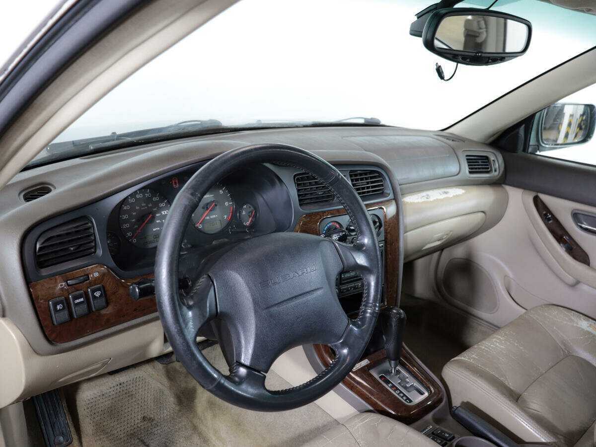 Subaru Legacy, 2002 Фото №16