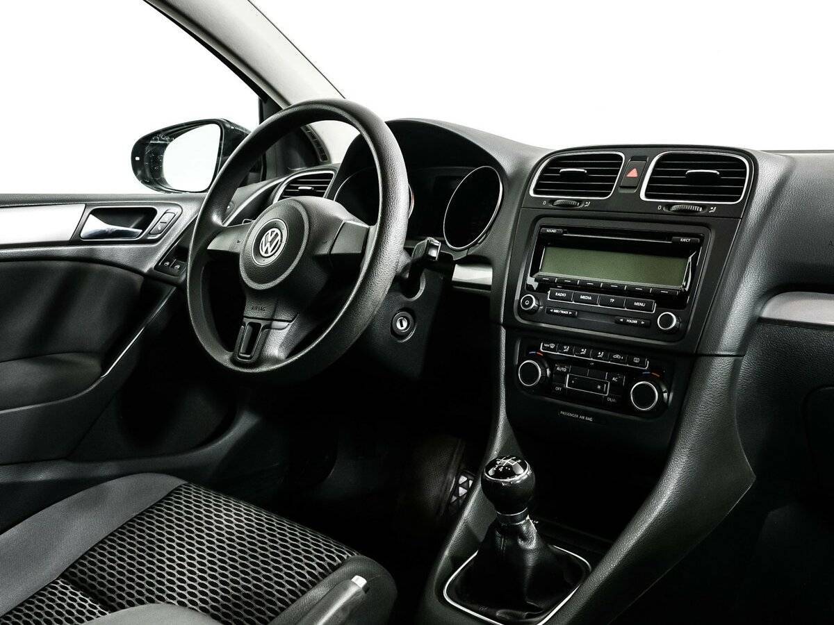 Volkswagen Golf, 2010 Фото №9