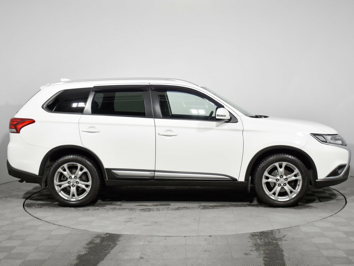 Mitsubishi Outlander III Рестайлинг 3, 2020 Фото №4