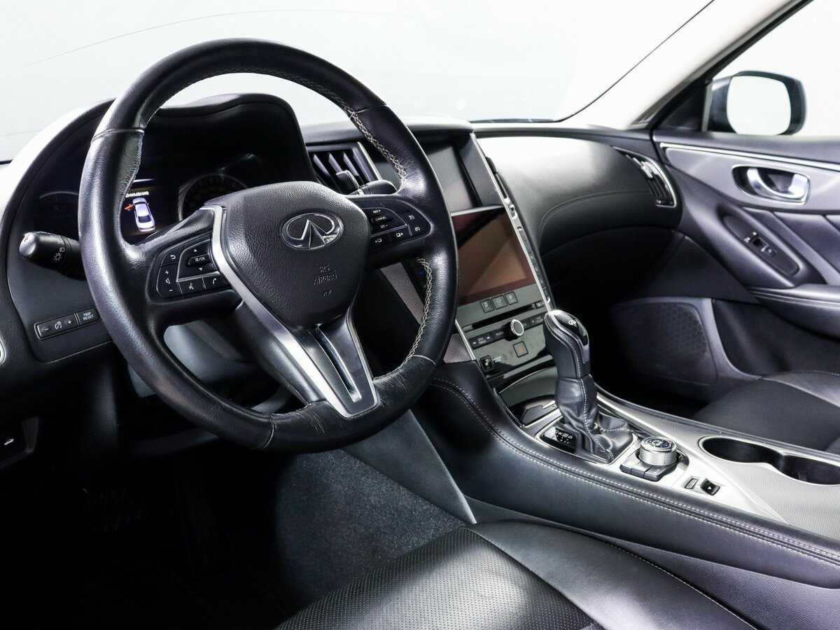 Infiniti Q50, 2017 Фото №12