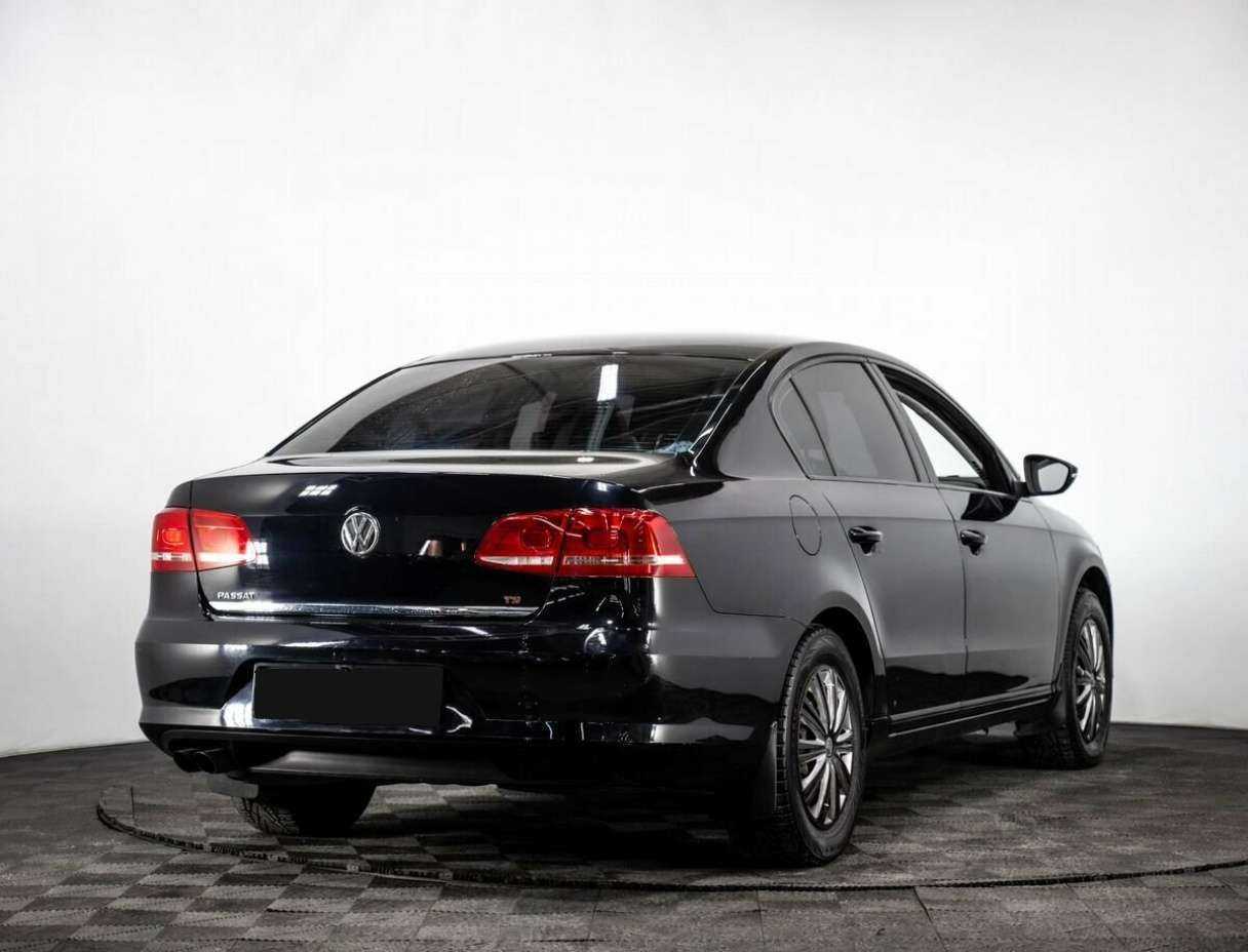 Volkswagen Passat, 2011 Фото №4