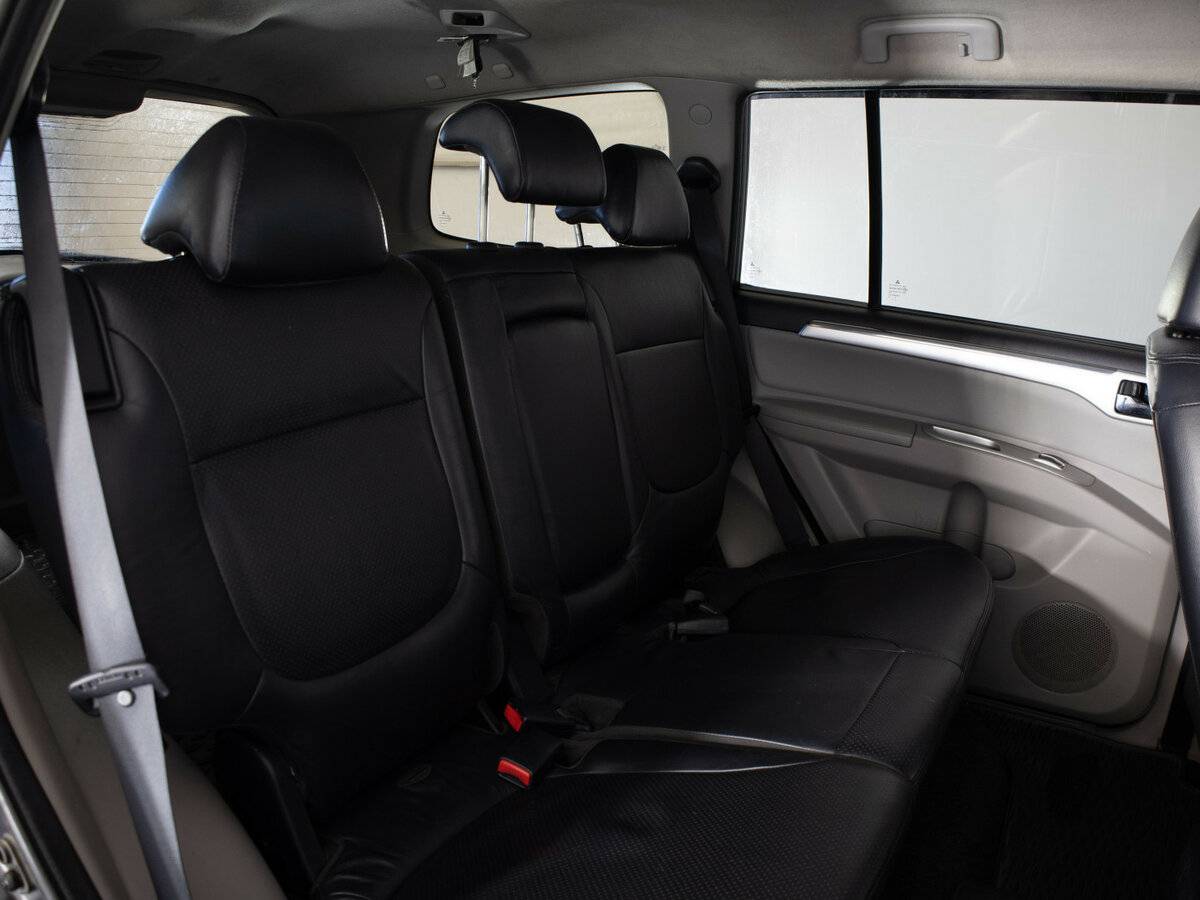 Mitsubishi Pajero Sport II, 2010 Фото №13