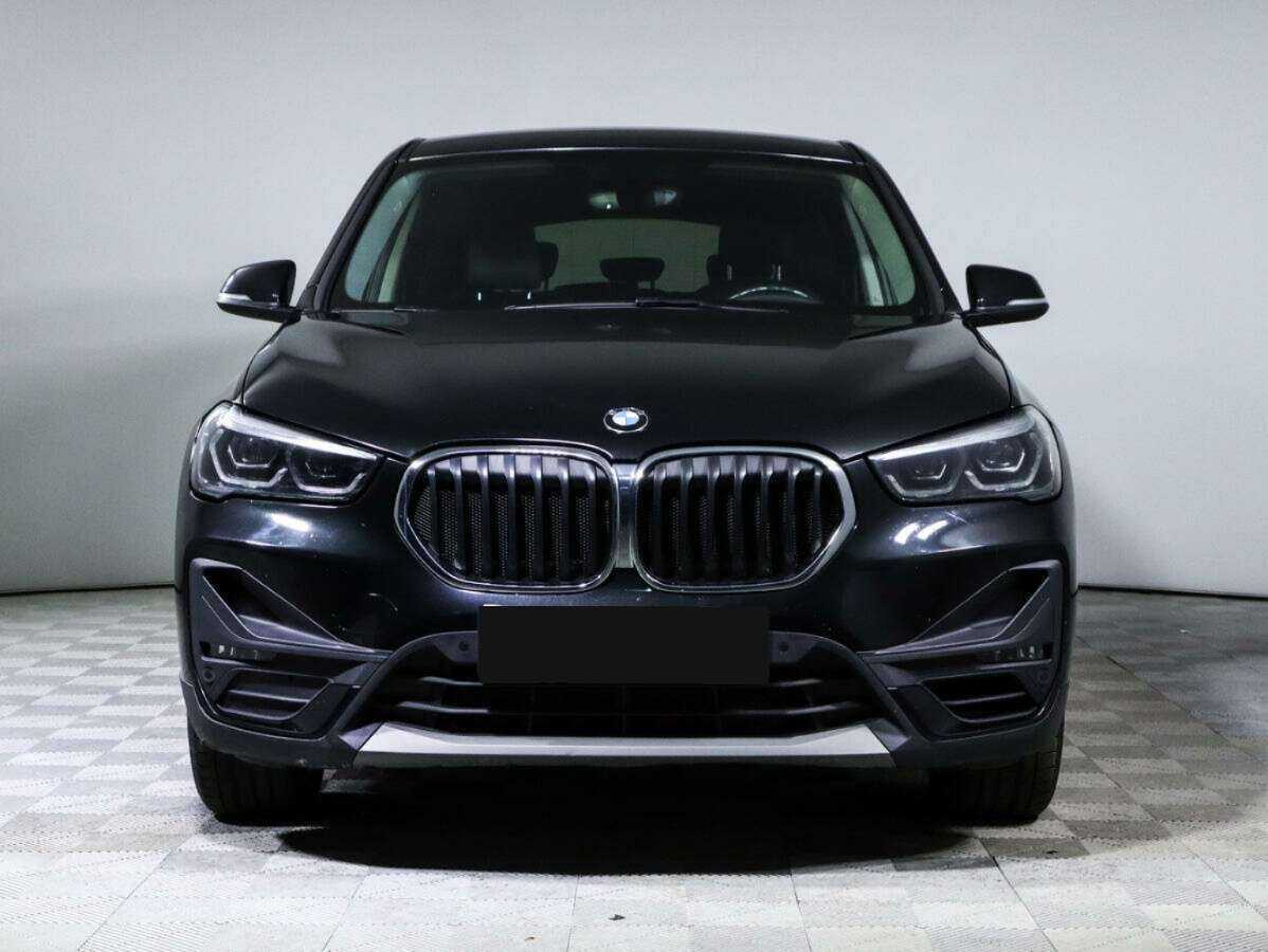 BMW X1 20i xDrive, 2019 Фото №2