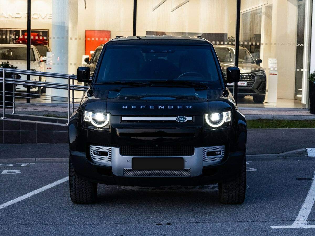 Land Rover Defender 110, 2021 Фото №3