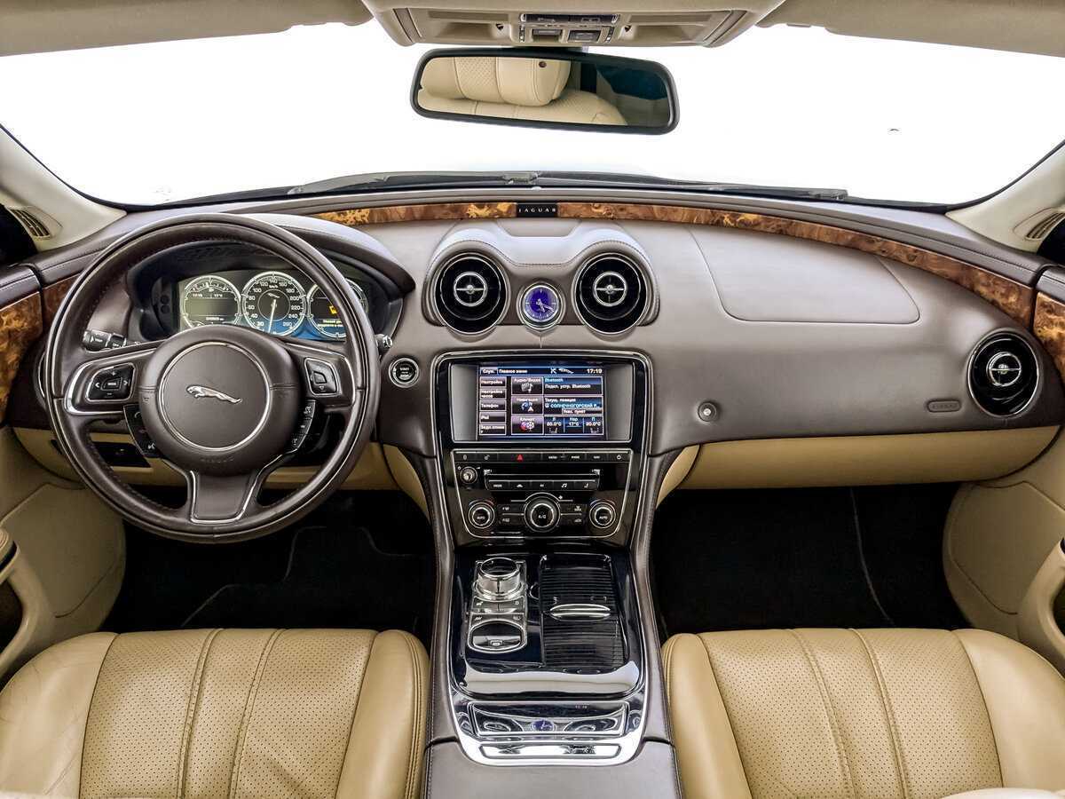 Jaguar XJ, 2012 Фото №14