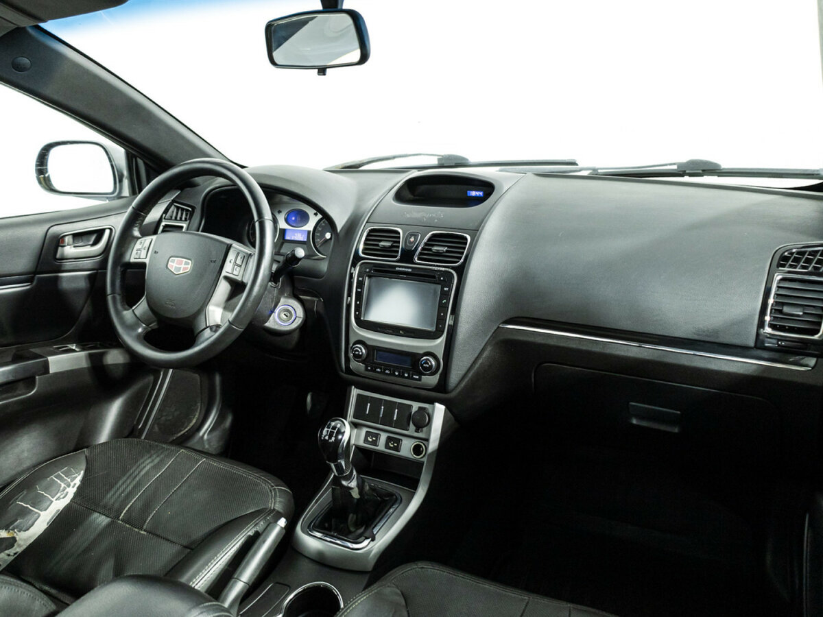 Geely Emgrand EC7, 2013 Фото №9