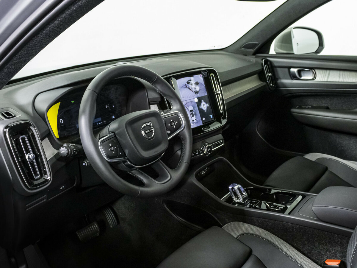 Volvo XC40 I Рестайлинг, 2024 Фото №8