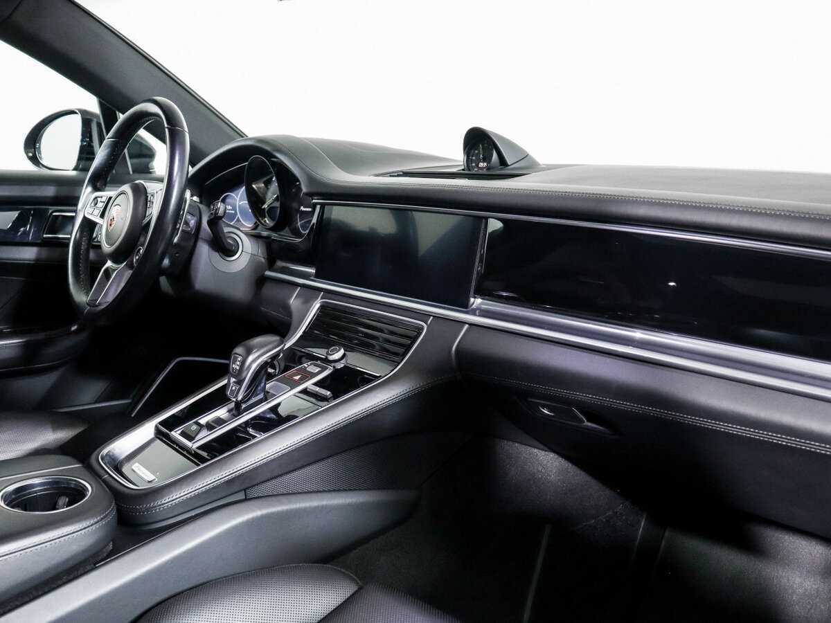 Porsche Panamera 4 E-Hybrid, 2019 Фото №9