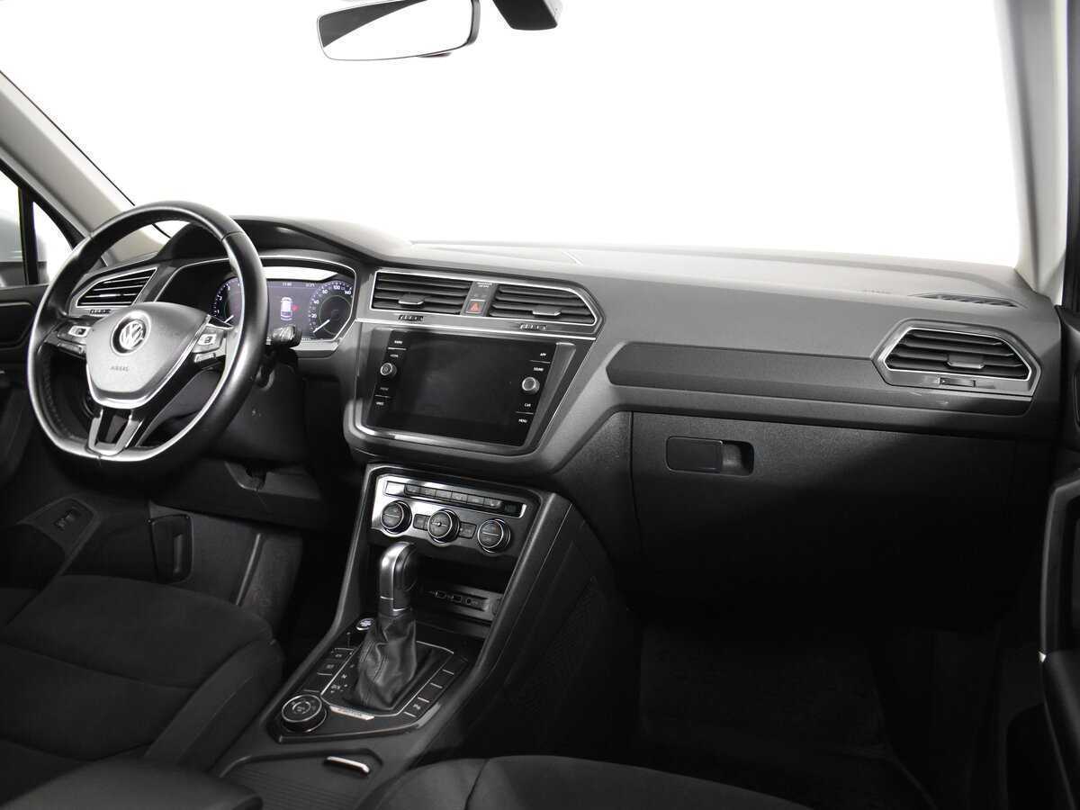 Volkswagen Tiguan, 2017 Фото №11
