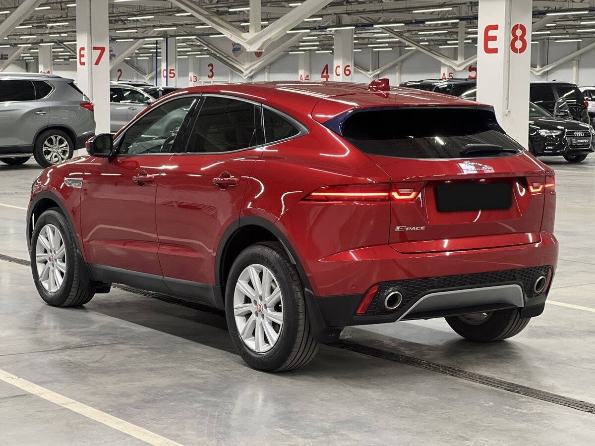 Jaguar E-Pace, 2018 Фото №7