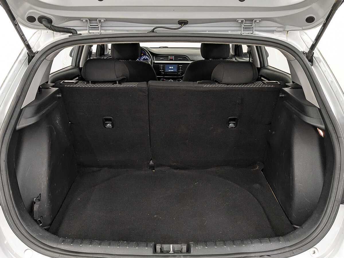 Kia Rio X-Line, 2020 Фото №10