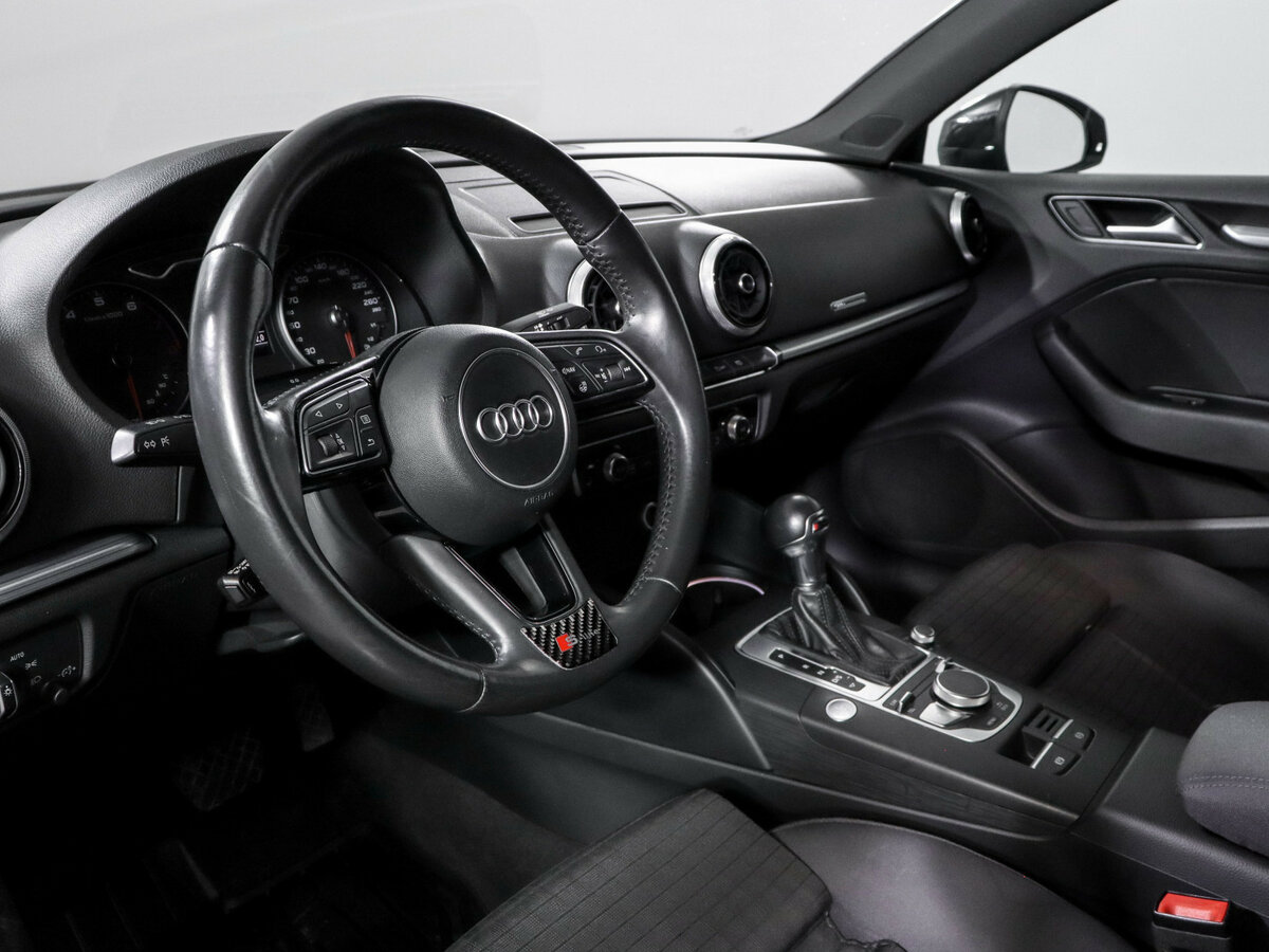 Audi A3 III (8V) Рестайлинг, 2018 Фото №12