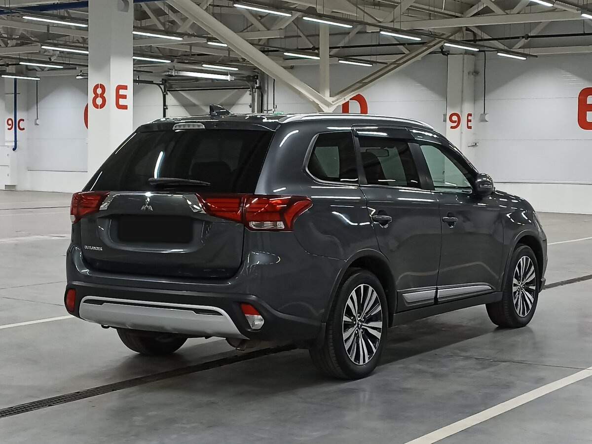Mitsubishi Outlander, 2020 Фото №5