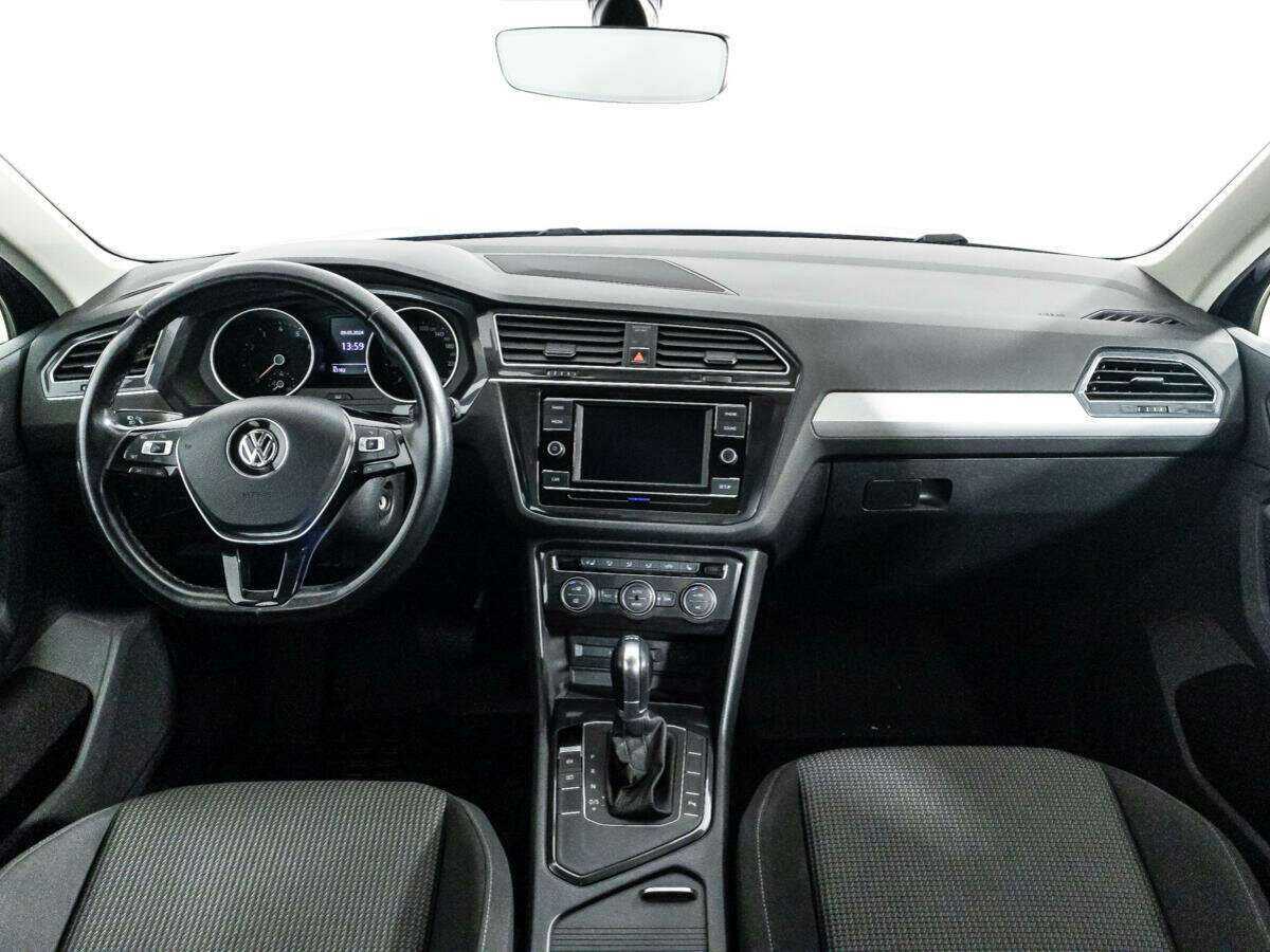 Volkswagen Tiguan, 2017 Фото №13